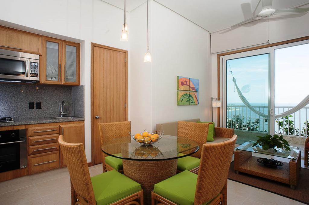 Hotel Irotama Lago 5*